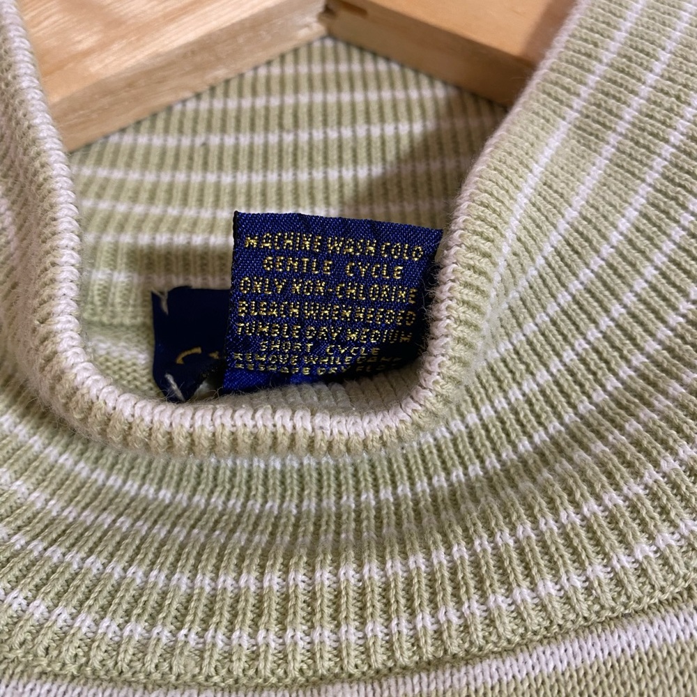 VTG Charter Club Light Green and White Striped Mock Neck Short Sleeve Top Size M - Picture 5 of 5